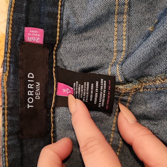 Torrid Sz 26 Regular Dark Denim Skinny Jeans Preowned Your New Favorite Pair - Picture 9 of 11